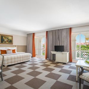 Apartament z łóżkiem king-size